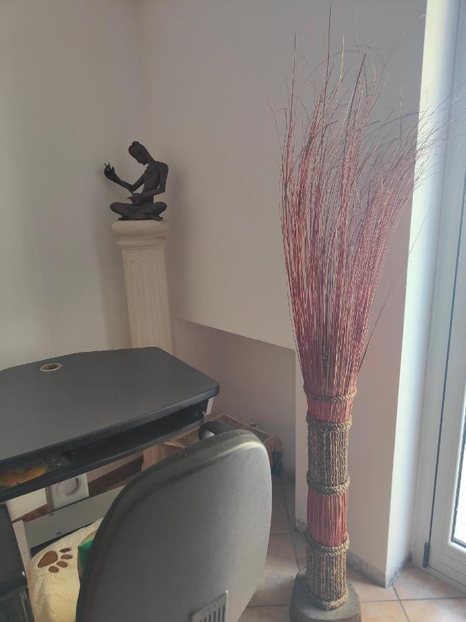 Lara'S House Appartement Verona Buitenkant foto